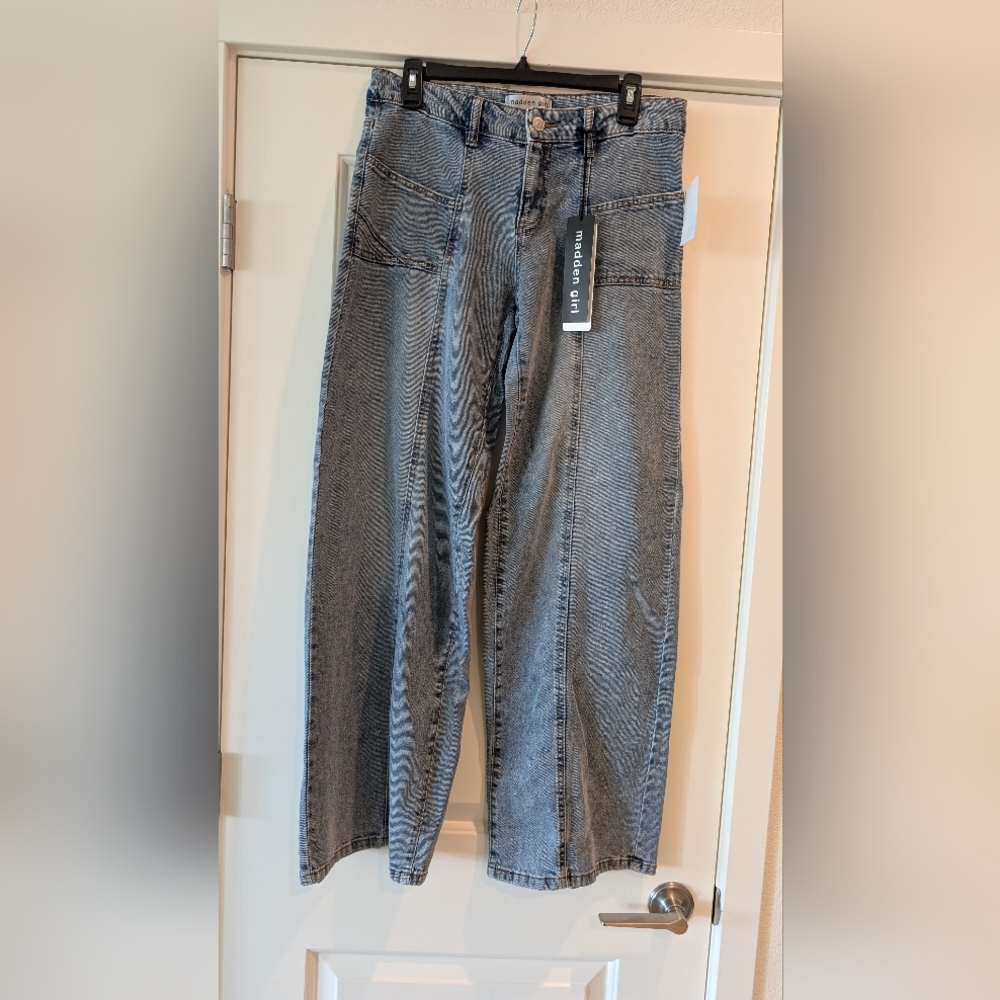 Madden Girl Jeans Size 9 (Juniors) NWT